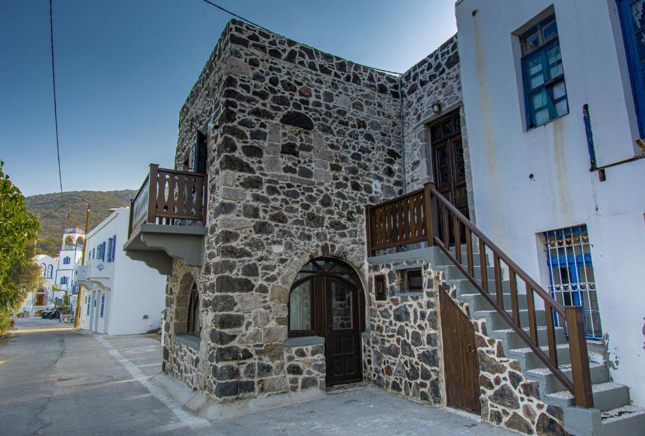 Plousiadi΄S Stone House Apartman Páli Kültér fotó