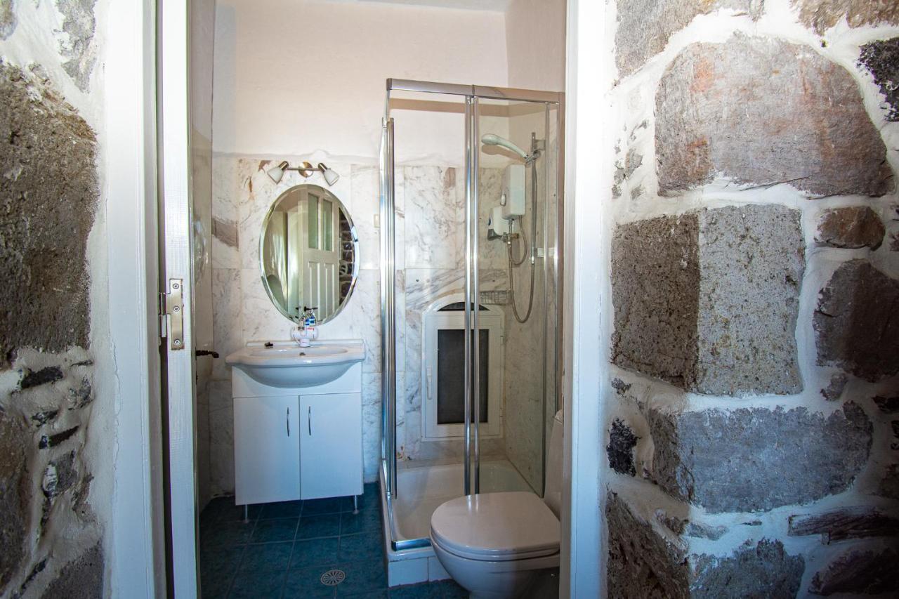 Plousiadi΄S Stone House Apartman Páli Kültér fotó