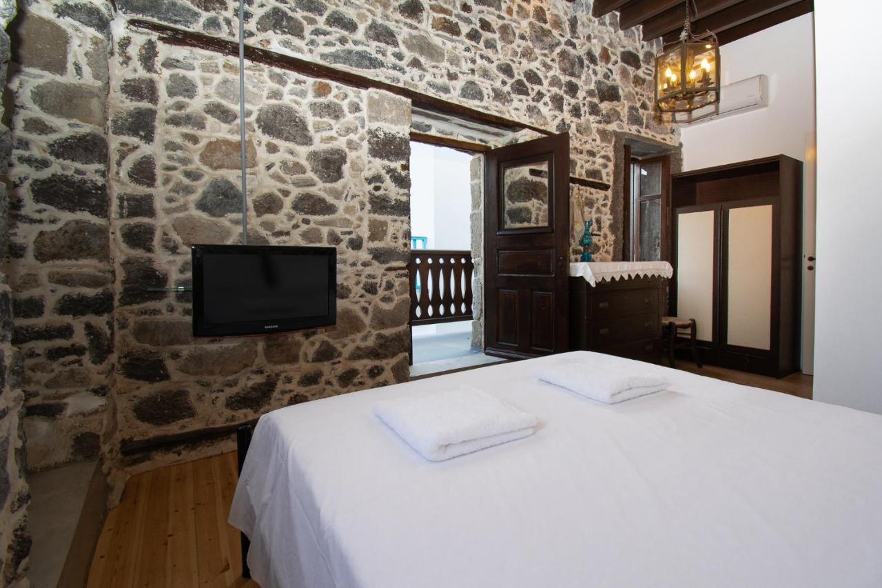 Plousiadi΄S Stone House Apartman Páli Kültér fotó